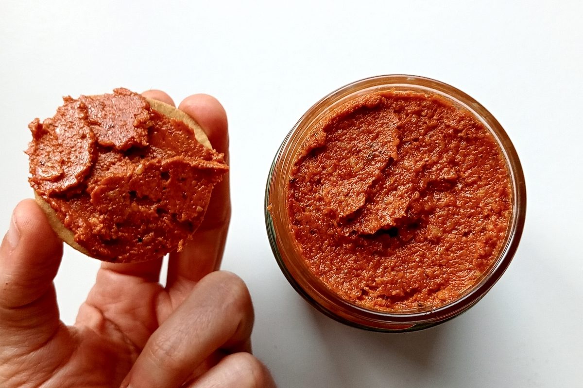 sobrassada vegana casolana essencials del rebost: sobrassada vegana