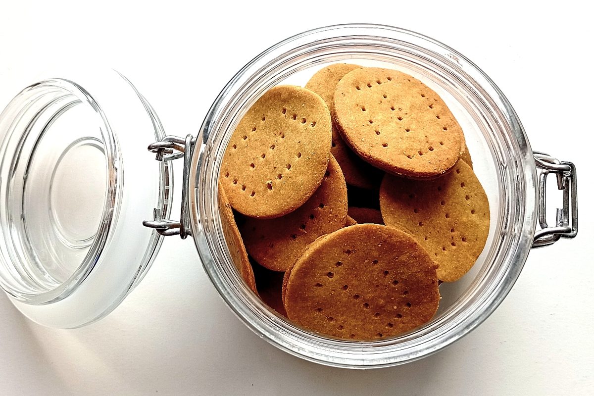 regañás de cigró regañás de cigró, pans cruixents per acompanyar aperitius